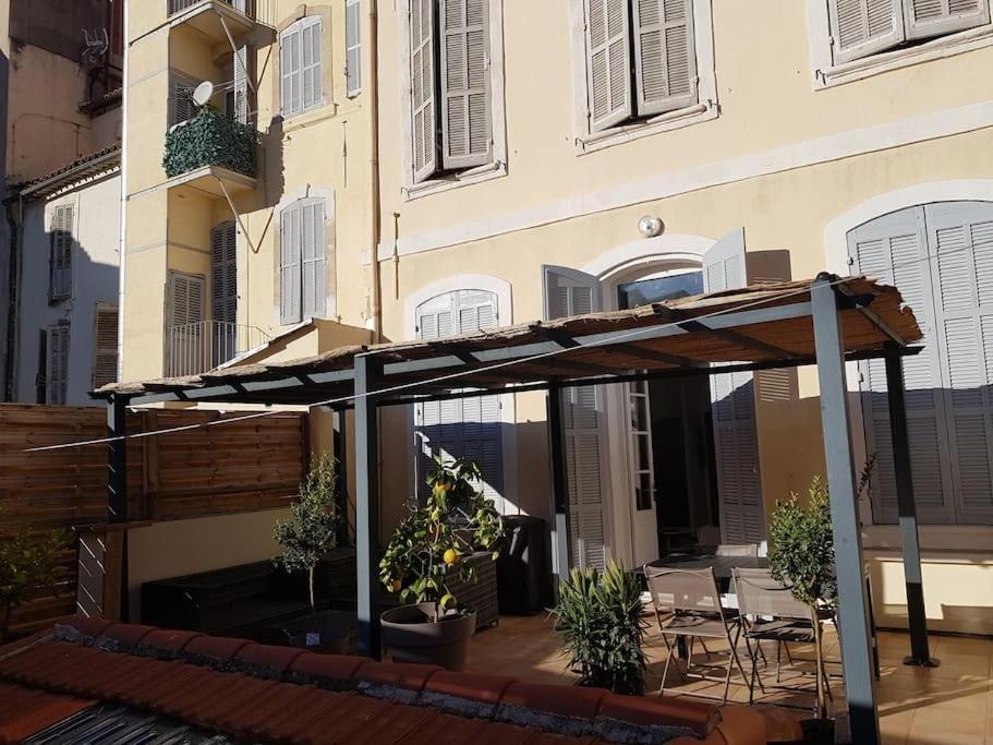 Superbe 2 Pieces Avec Grande Terrasse, Classe *** Marseille Exterior photo