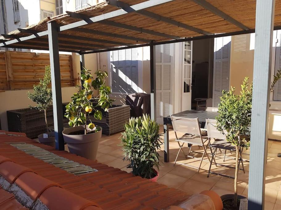 Superbe 2 Pieces Avec Grande Terrasse, Classe *** Marseille Exterior photo